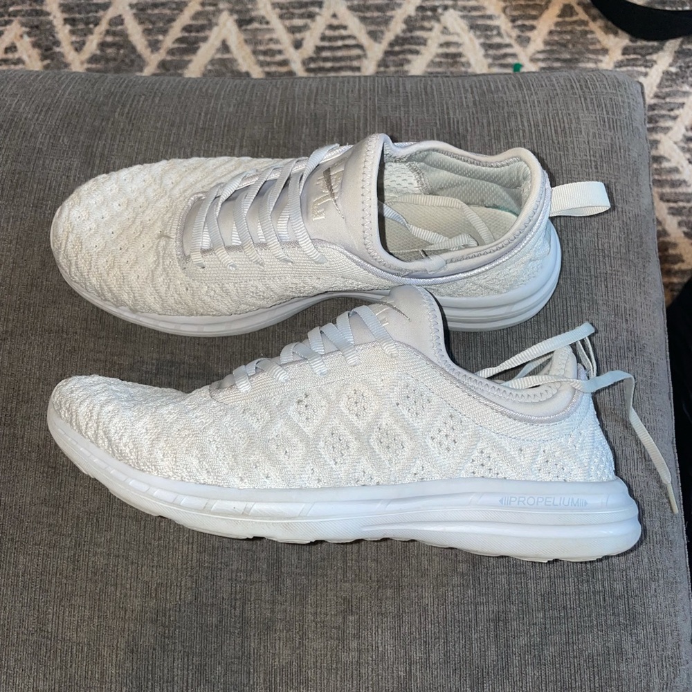 APL TENNIS SHOES